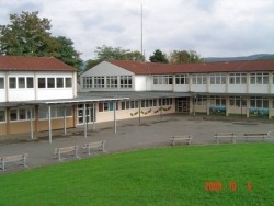 2006 - October Back of Hemer High School
