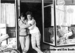 Lyn Crowder, Eve Booth