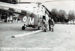 1963 4 Fd SQN RCE Training with RAF Helicopters