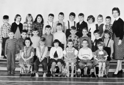 1960 - Werl Elementary School - includes Steve Dencer (back row left)
